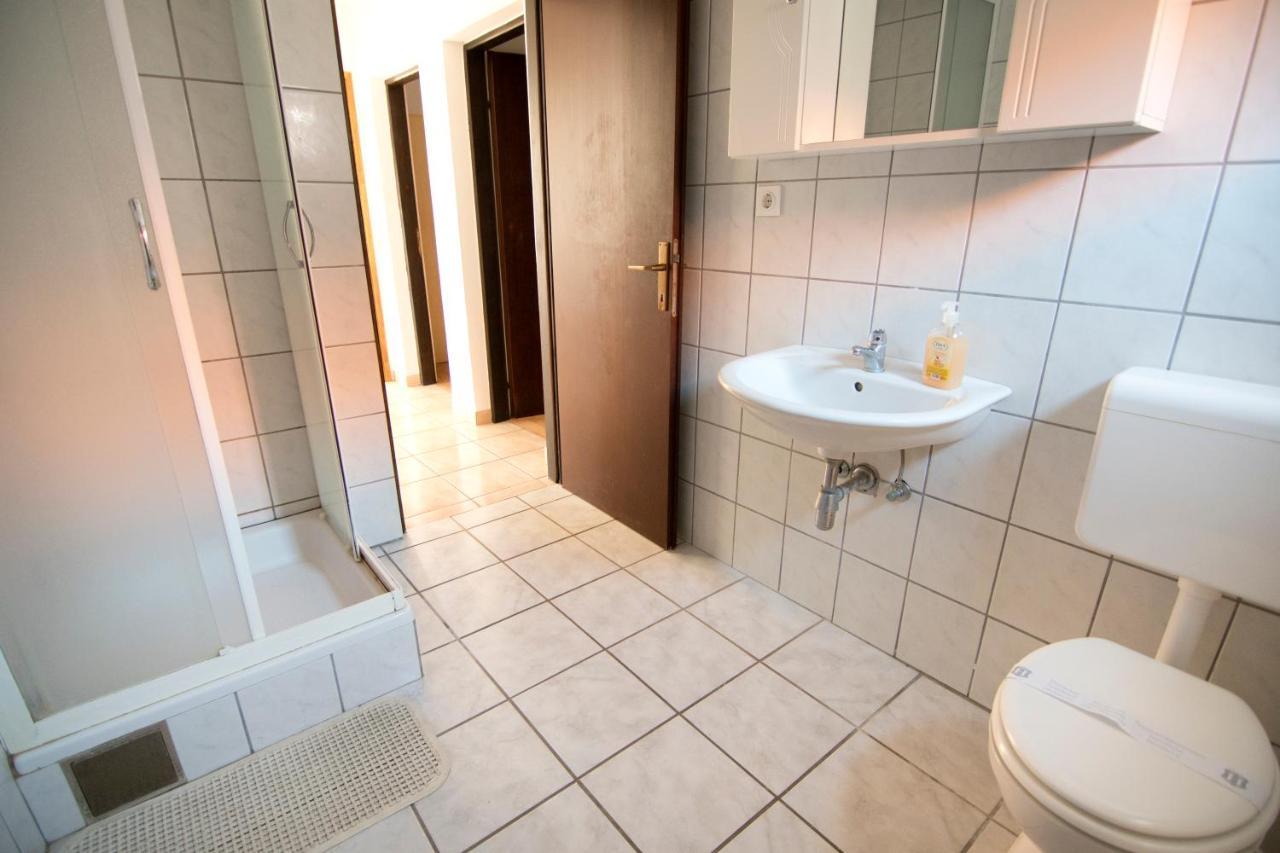 Apartmani Juric วีร์ ภายนอก รูปภาพ