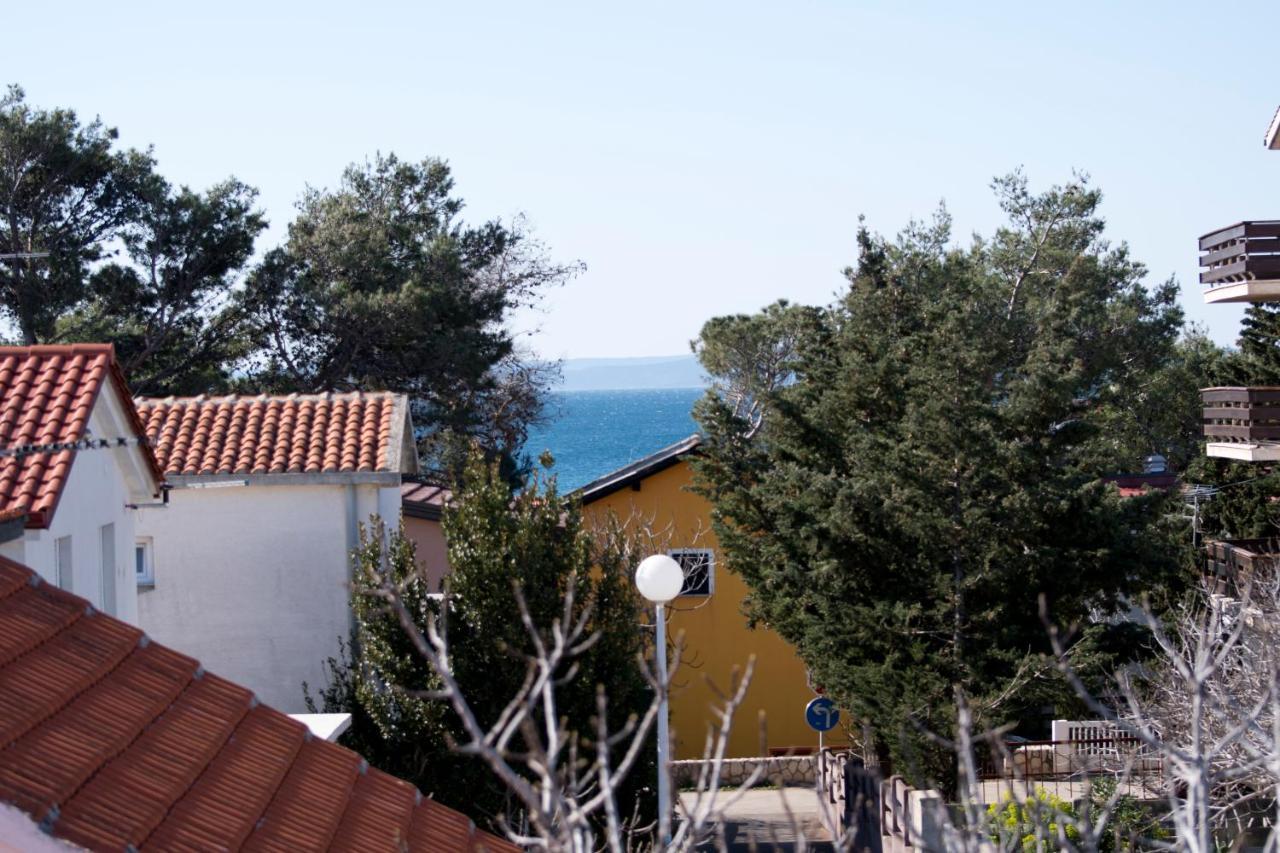 Apartmani Juric วีร์ ภายนอก รูปภาพ